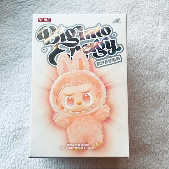 ✨ POPMART LABUBU – THE MONSTERS – BIG Into Energy (LOYALTY Edition) ✨ - Picture 2 of 8